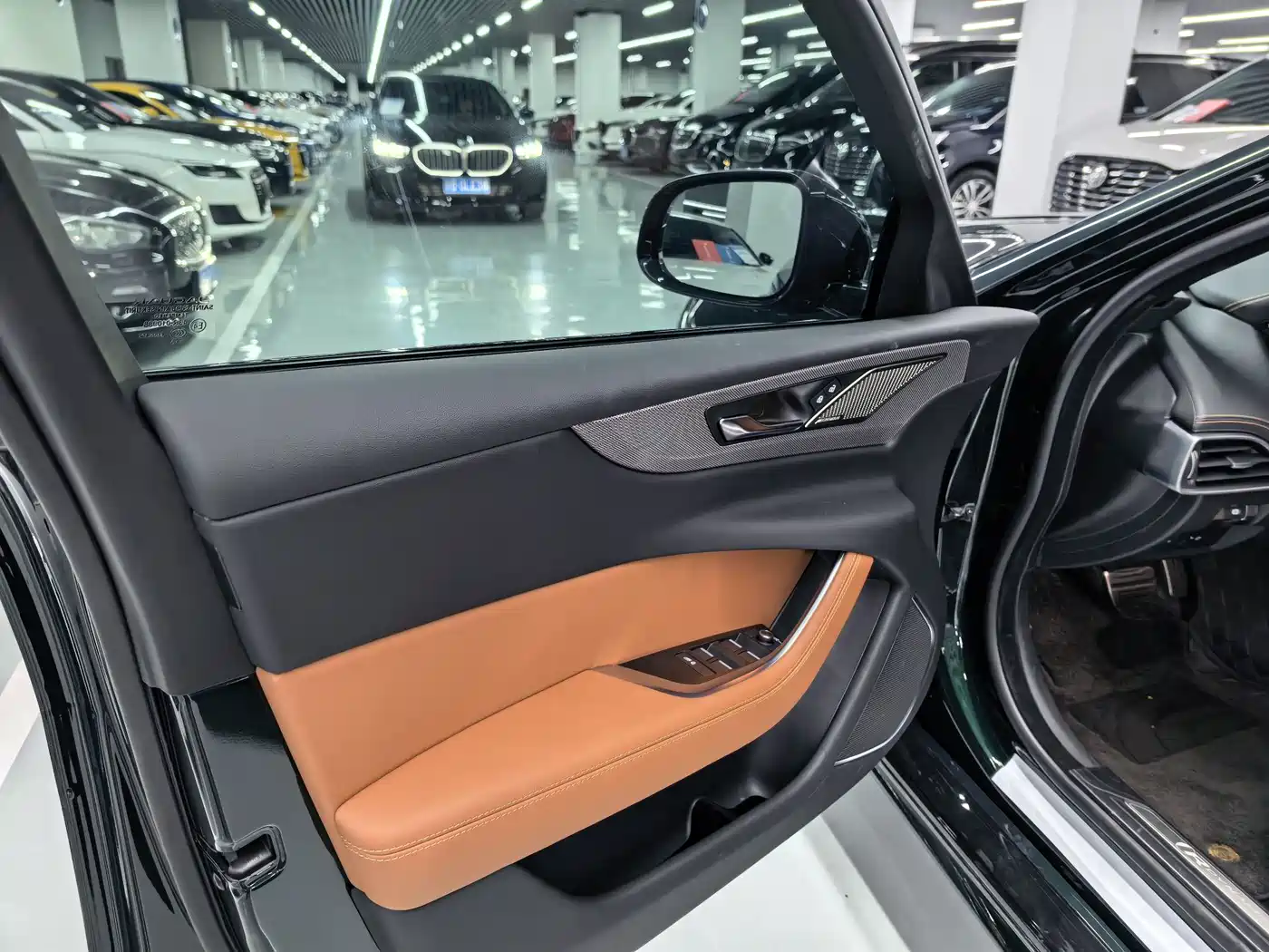 Jaguar XEL 2024 Model 2.0T 250PS R-DYNAMIC S Progressive Sport Edition фото 7
