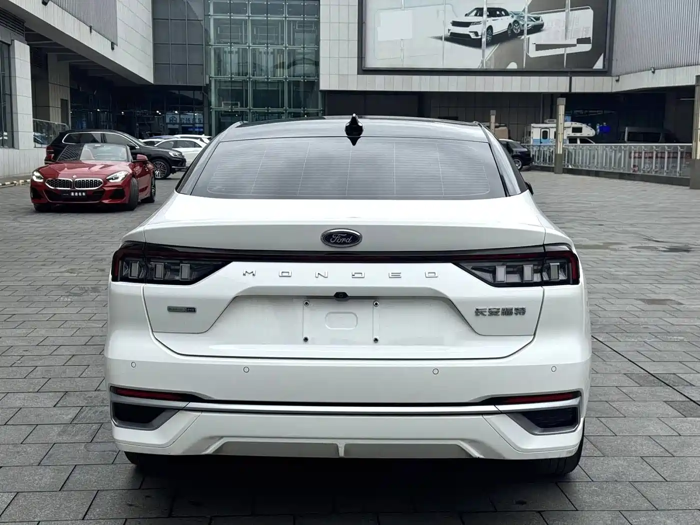 FORD MONDEO