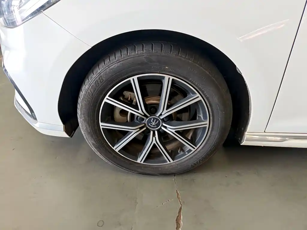 BYD Song MAX New Energy 2022 2022 DM-i 105KM Honor Model