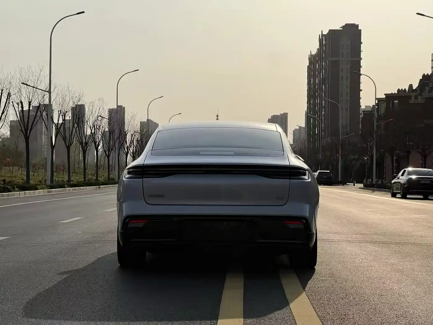 GEELY GALAXY GALAXY E8