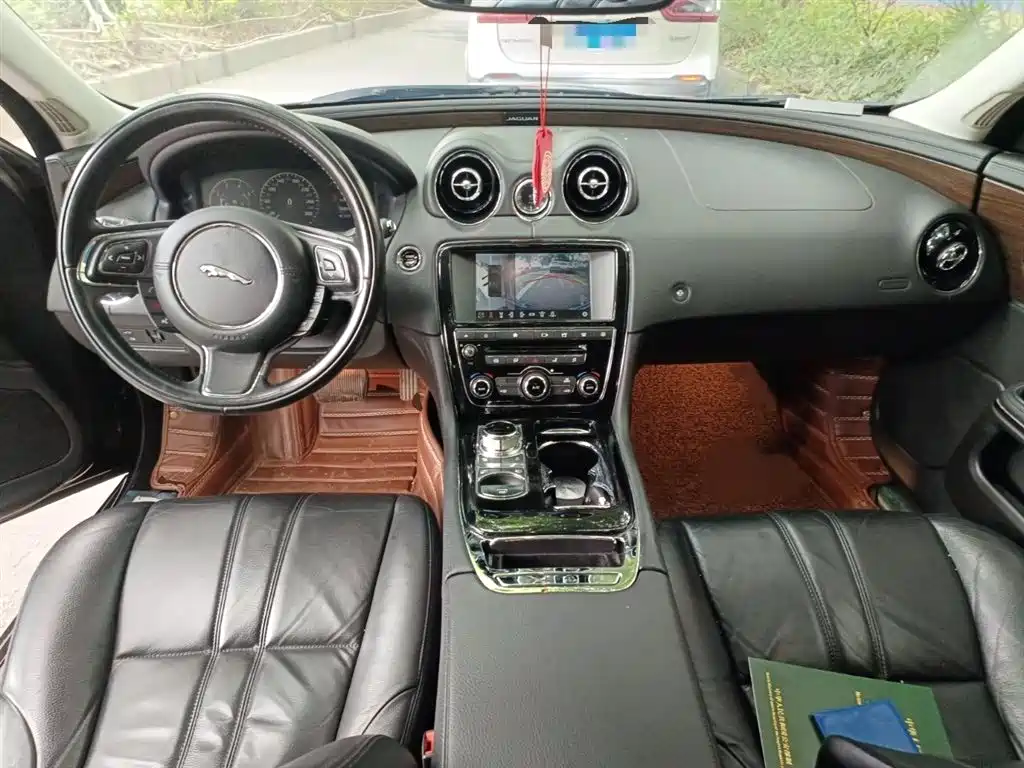 Jaguar XJ 2016 2016 XJL 3.0 SC 2WD Elegance Business Edition