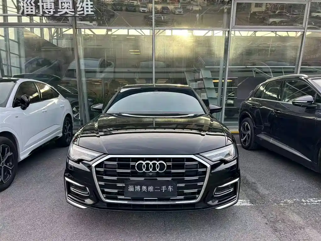 Audi A6L 2025 45 TFSI Premium Sport фото 2