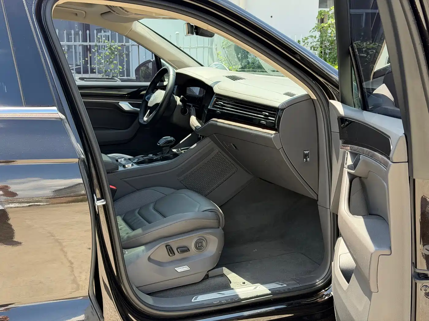 Volkswagen Touareg 2023 2022 2.0TSI Rui Shang Edition