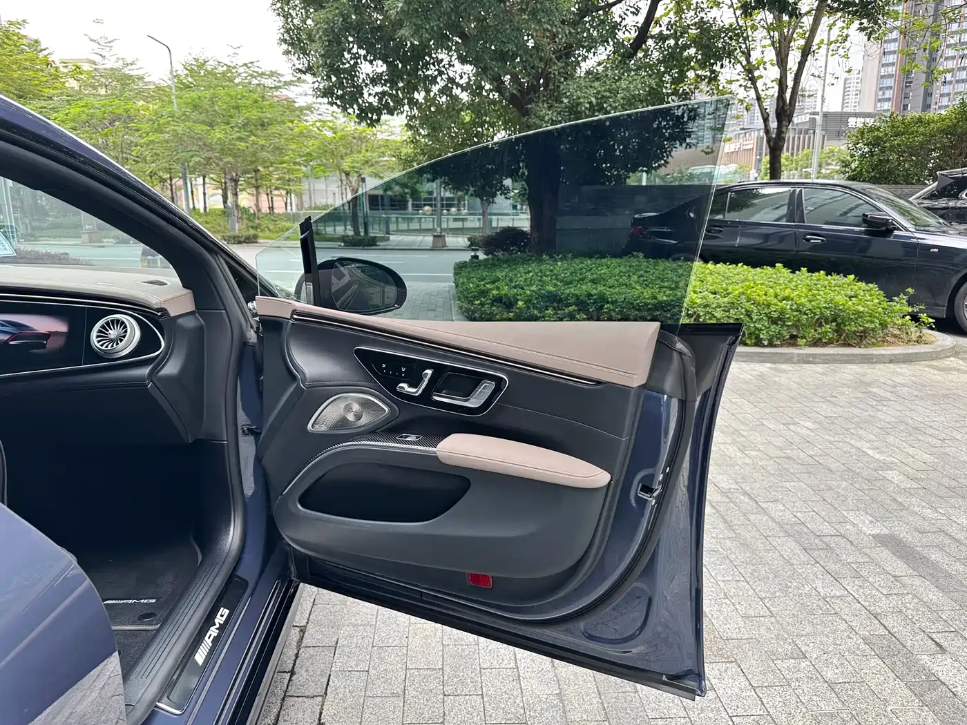 Mercedes-Benz EQS AMG 2022 AMG EQS 53 4MATIC+ фото 10