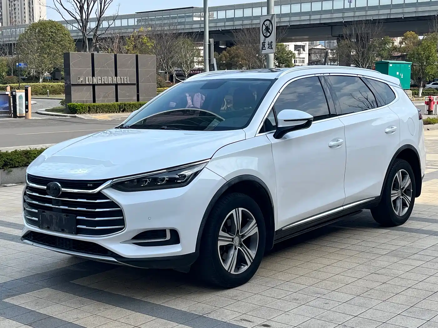 BYD TANG
