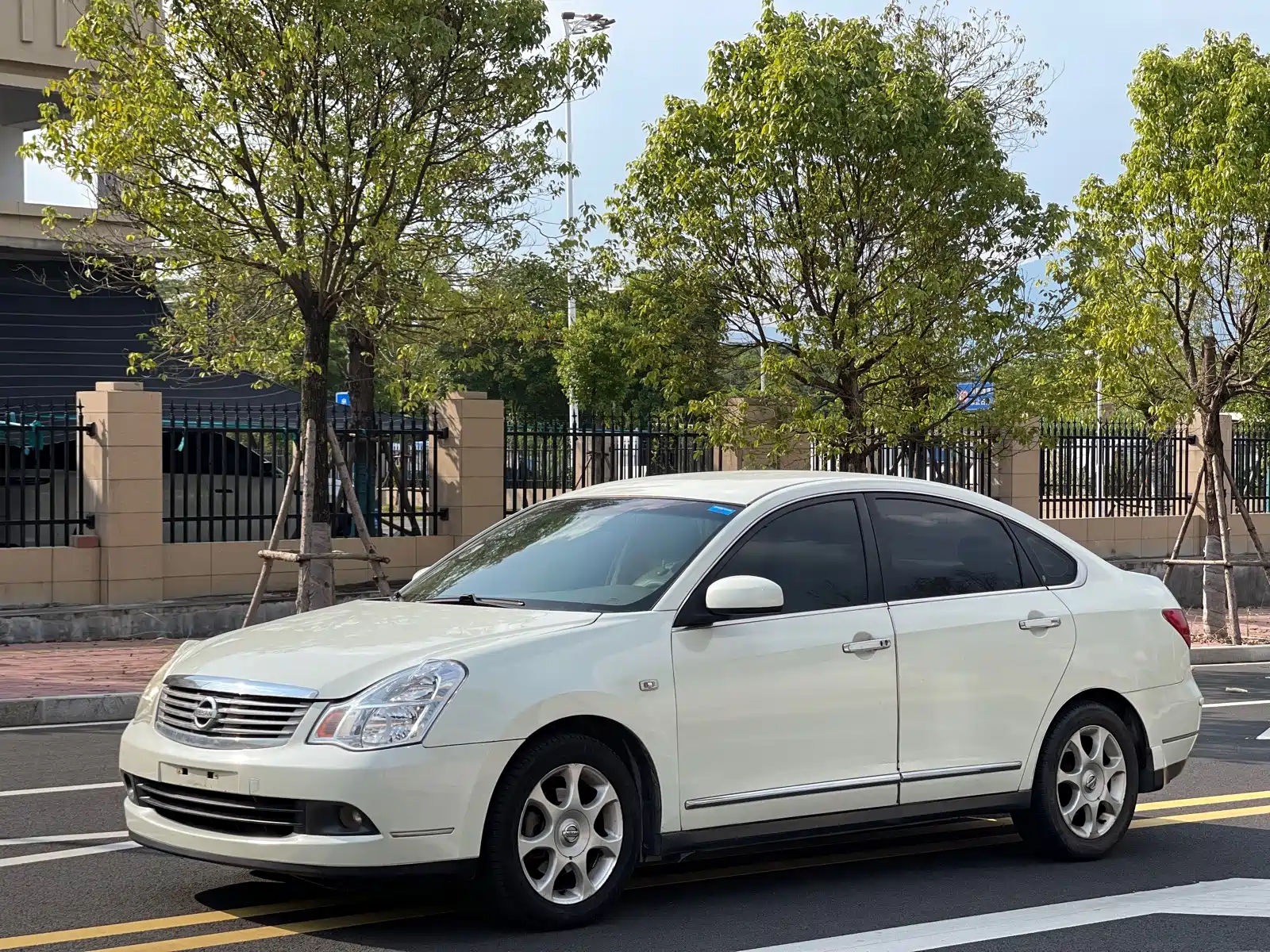 Фото 1 - Nissan Sylphy