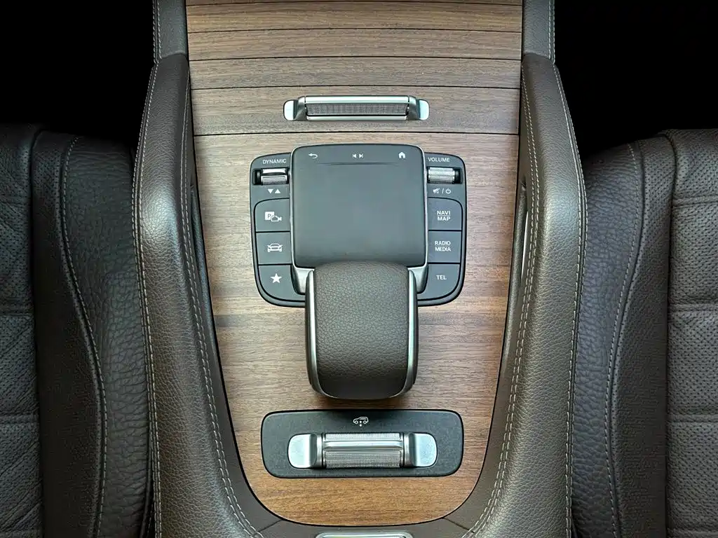 Mercedes-Benz GLS 2023 GLS 450 4MATIC Luxury Edition фото 29