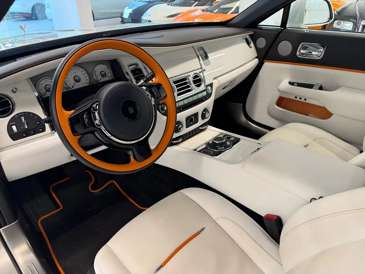 Rolls-Royce Dawn 2020 2018 6.6T Standard