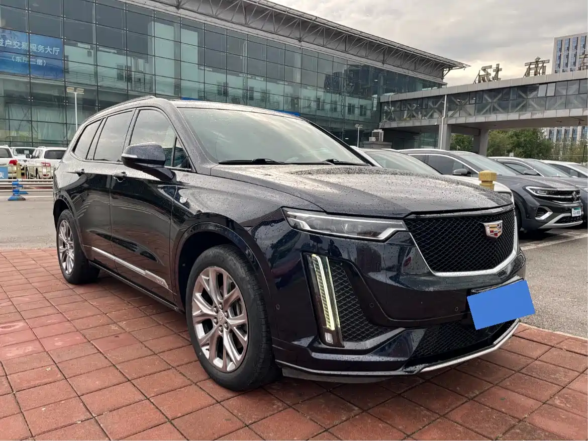 Cadillac XT6 2020 Facelift 28T 6-Seater 4WD Leading Sport Edition фото 3