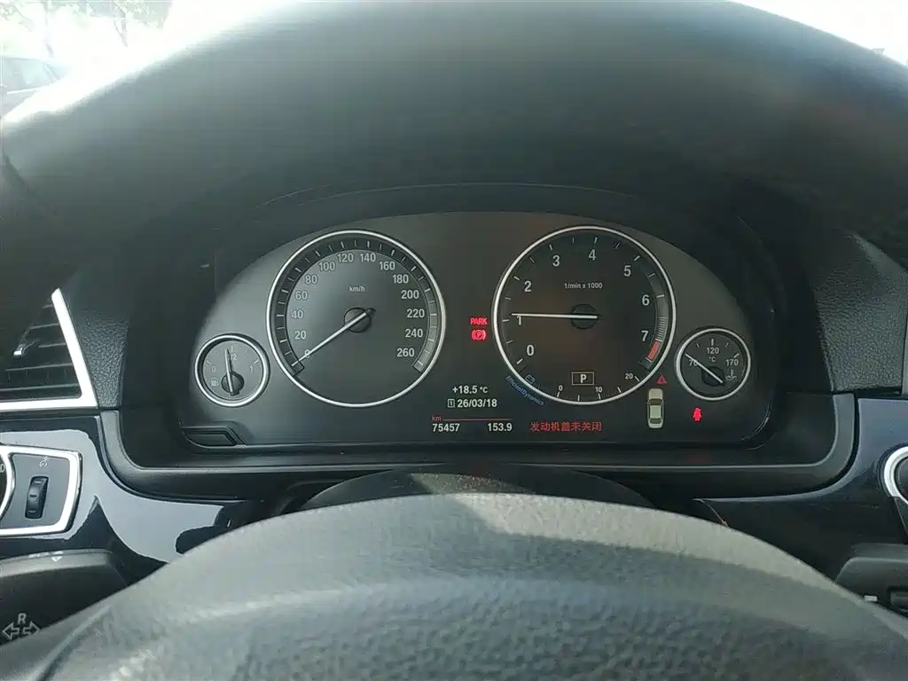 BMW 5 Series 2017 520Li Classic Edition фото 12