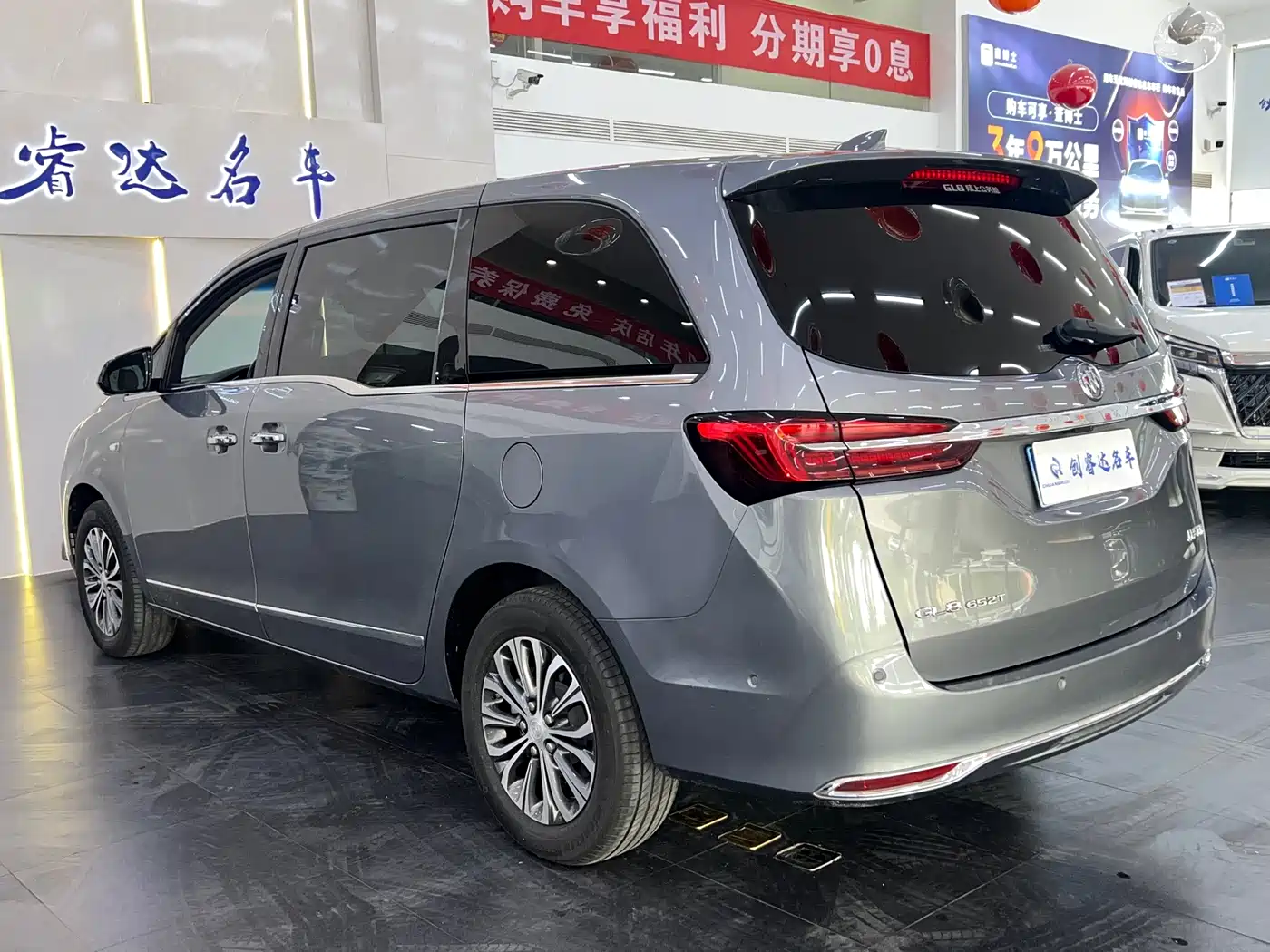 Buick GL8 2021 Land Business Class 652T Smart Premium фото 26