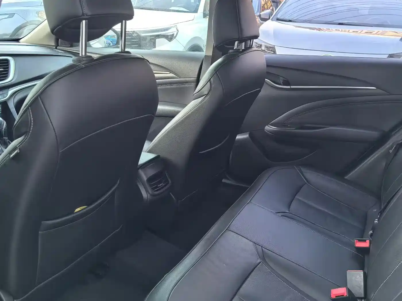 Photo 9 - Buick Excelle