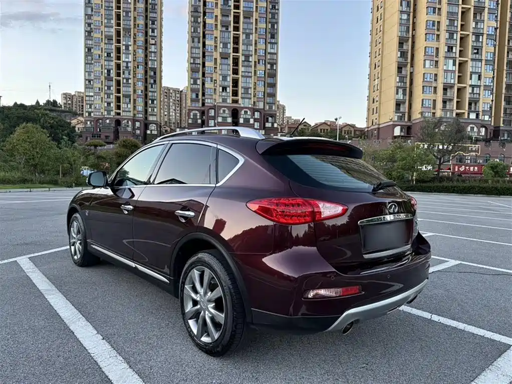 Infiniti QX50 2017 2015 2.5L Enjoyment Edition