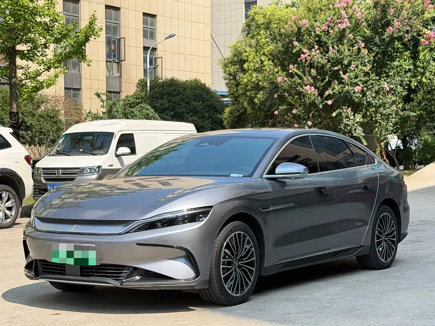 BYD Han 2024