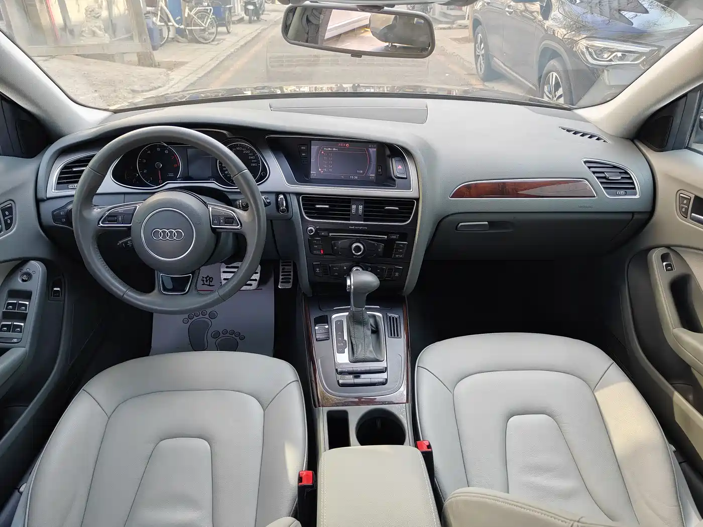 Audi A4L 2013 35 TFSI Automatic Comfort фото 5