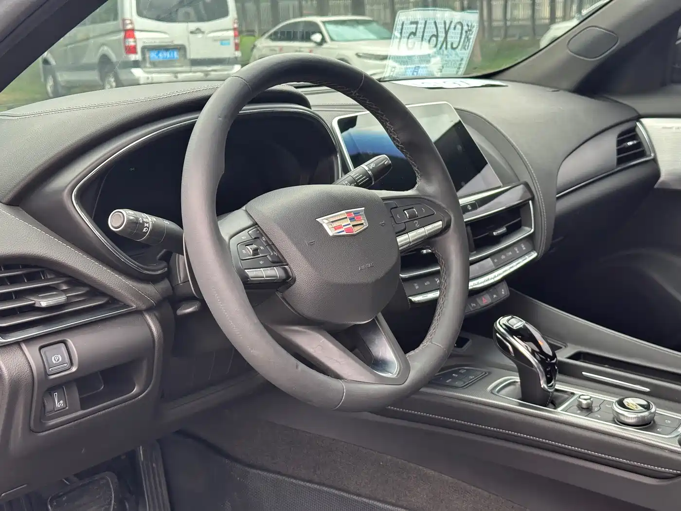 Фото 6 - Cadillac CT5
