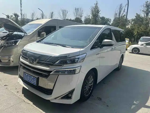 Toyota Vellfire Гибрид, 2.5L, HV Премиум
