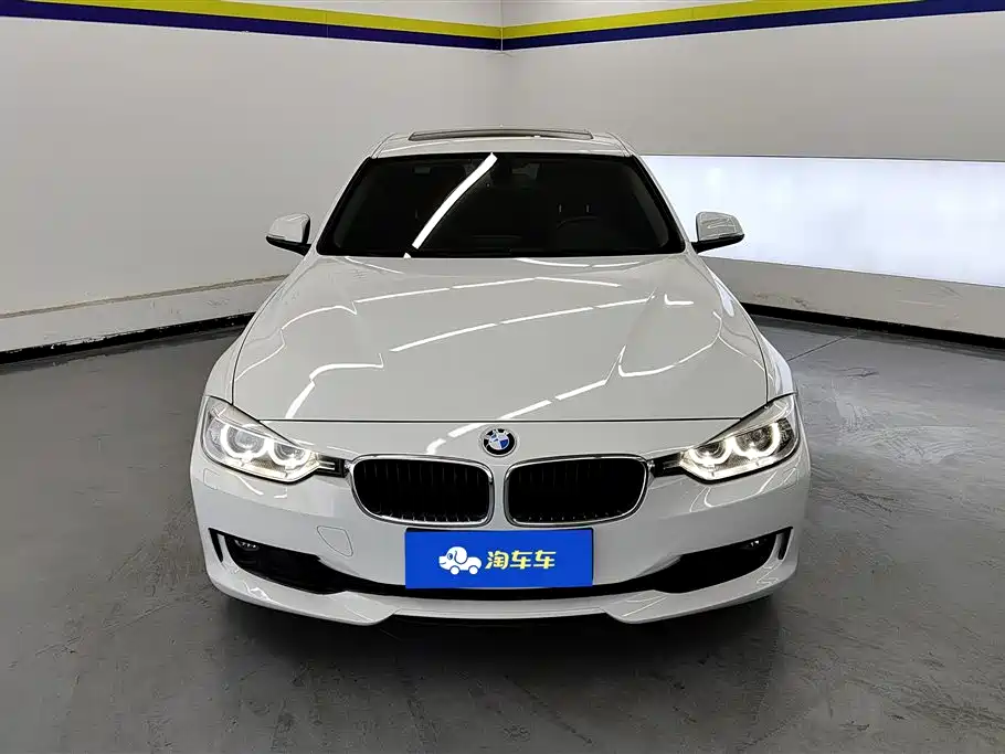 BMW 3 Series 2013 320i Fashion фото 2