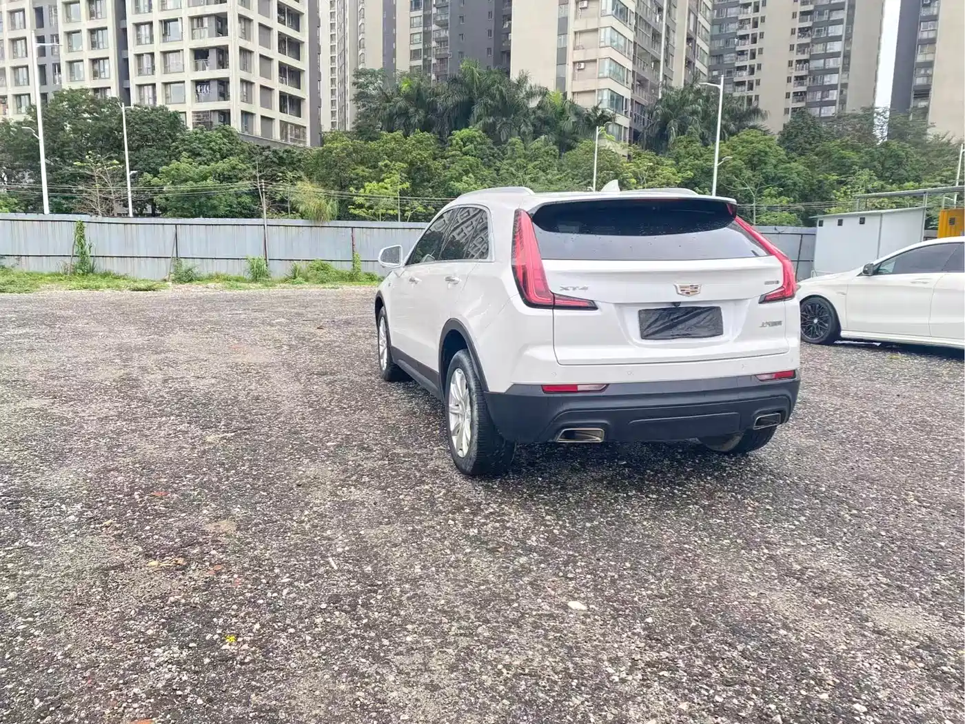 CADILLAC XT4