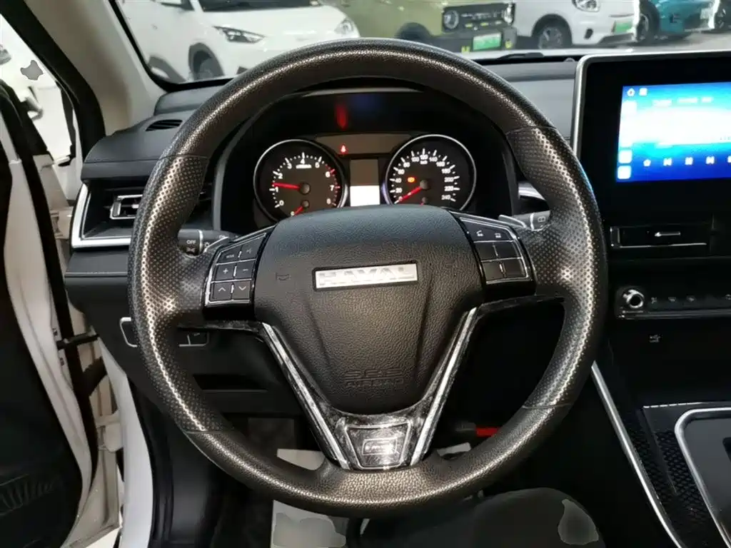 Photo 11 - Haval M6