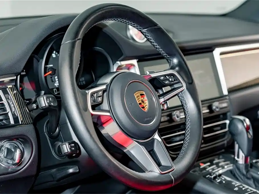 Porsche Macan 2021 Macan 2.0T фото 11
