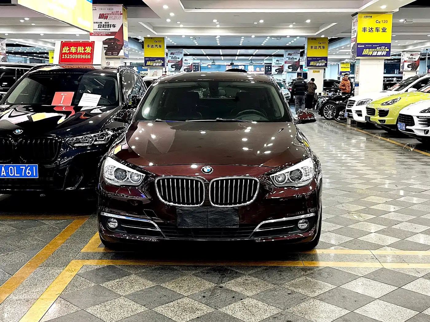 BMW 5 Series GT 2014 535i Luxury фото 2