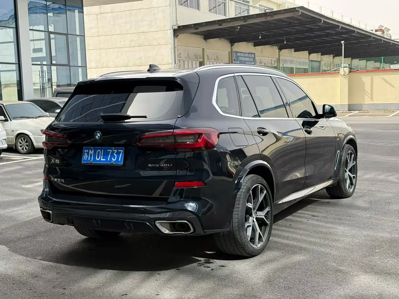 BMW X5 2022 xDrive 40Li Premium M Sport Package фото 5
