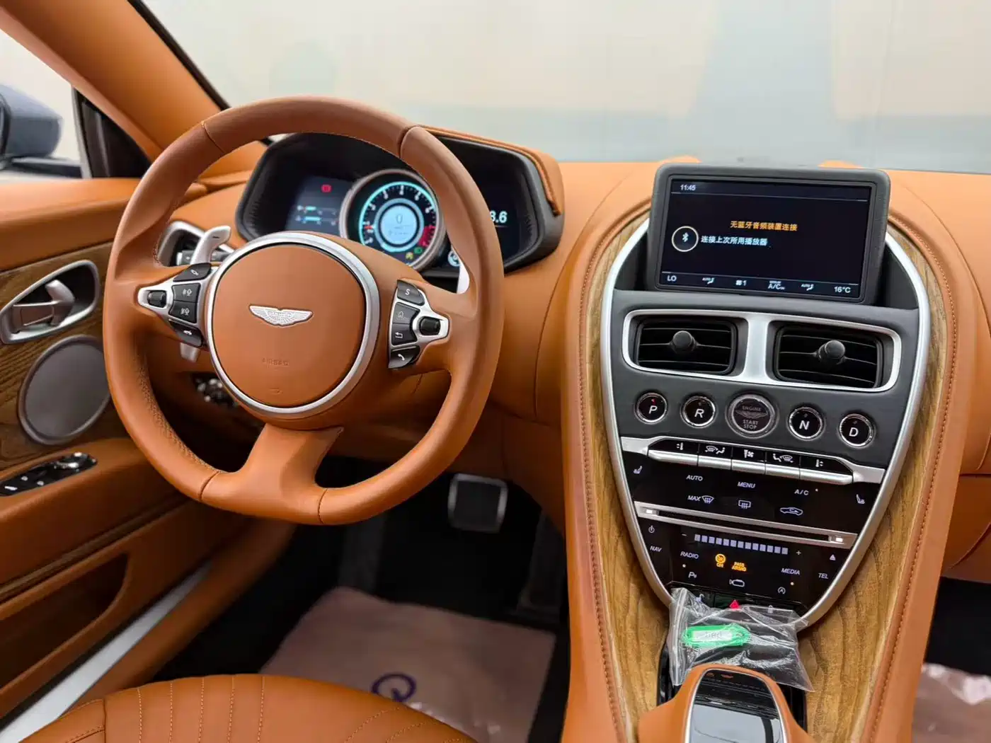 Aston Martin DB11 2018 2019 Model 4.0T V8 Coupe