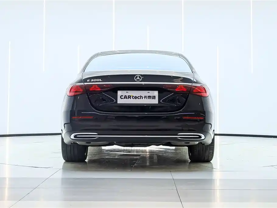 Mercedes-Benz E-Class 2024 Model E 300 L Luxury фото 6