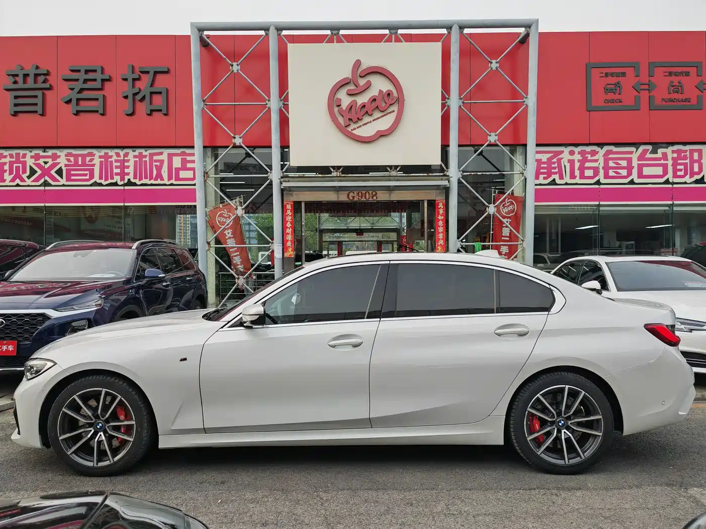 BMW 3 Series 2021 325Li M Sport Package фото 19