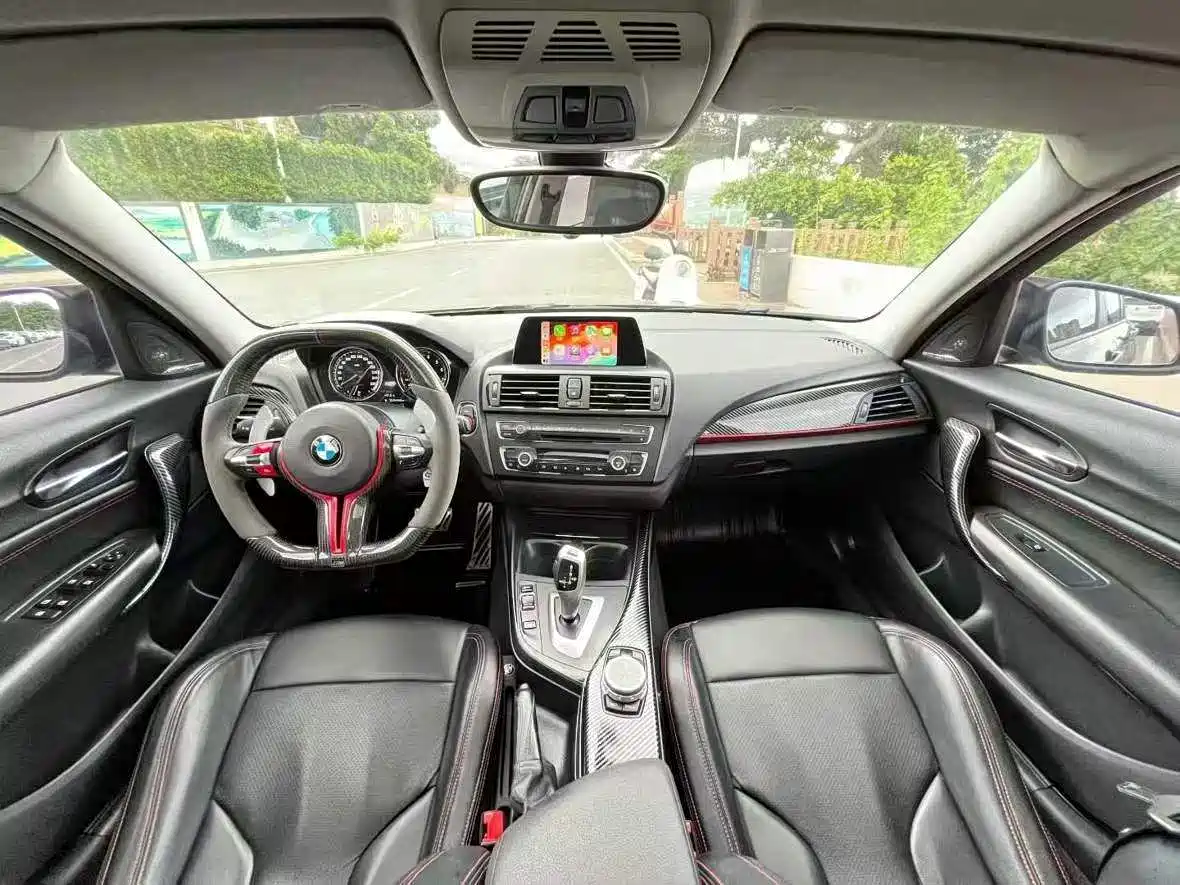 BMW 1 Series (Import) 2012 118i Sport фото 8