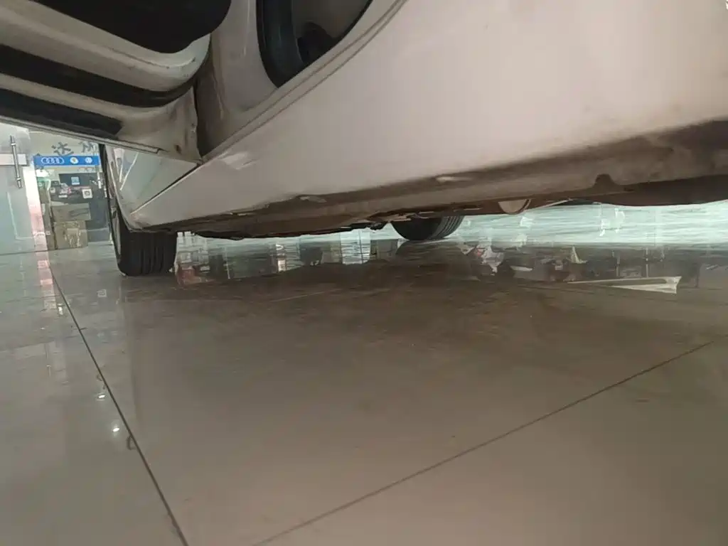 Фото 22 - Buick Excelle