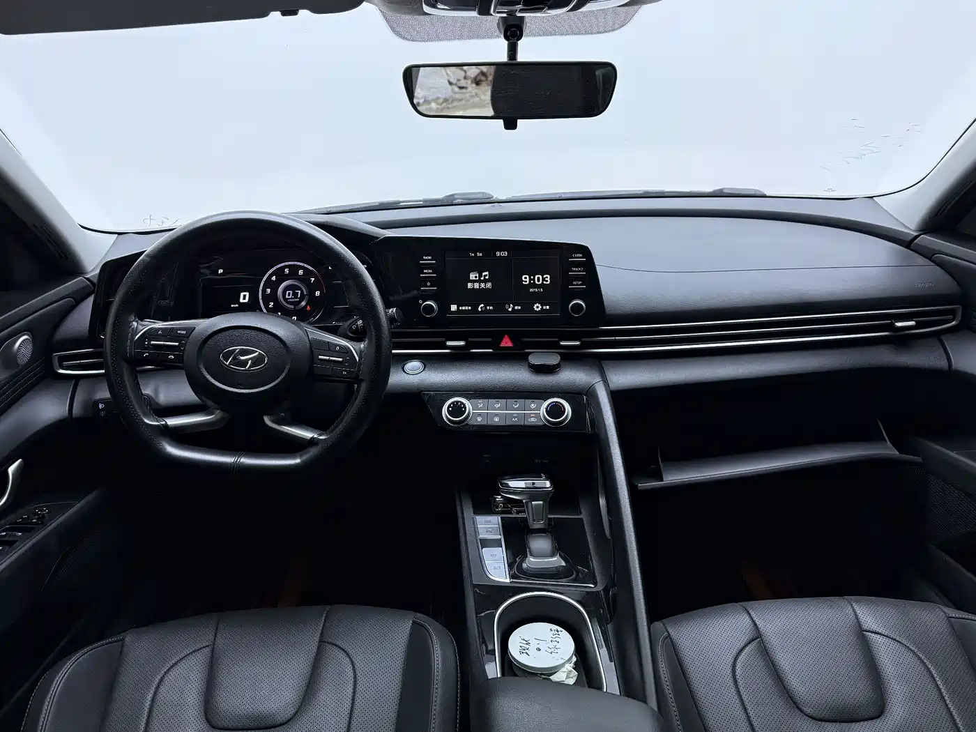 Hyundai Elantra 2022 1.5L CVT GLX Elite Edition фото 26