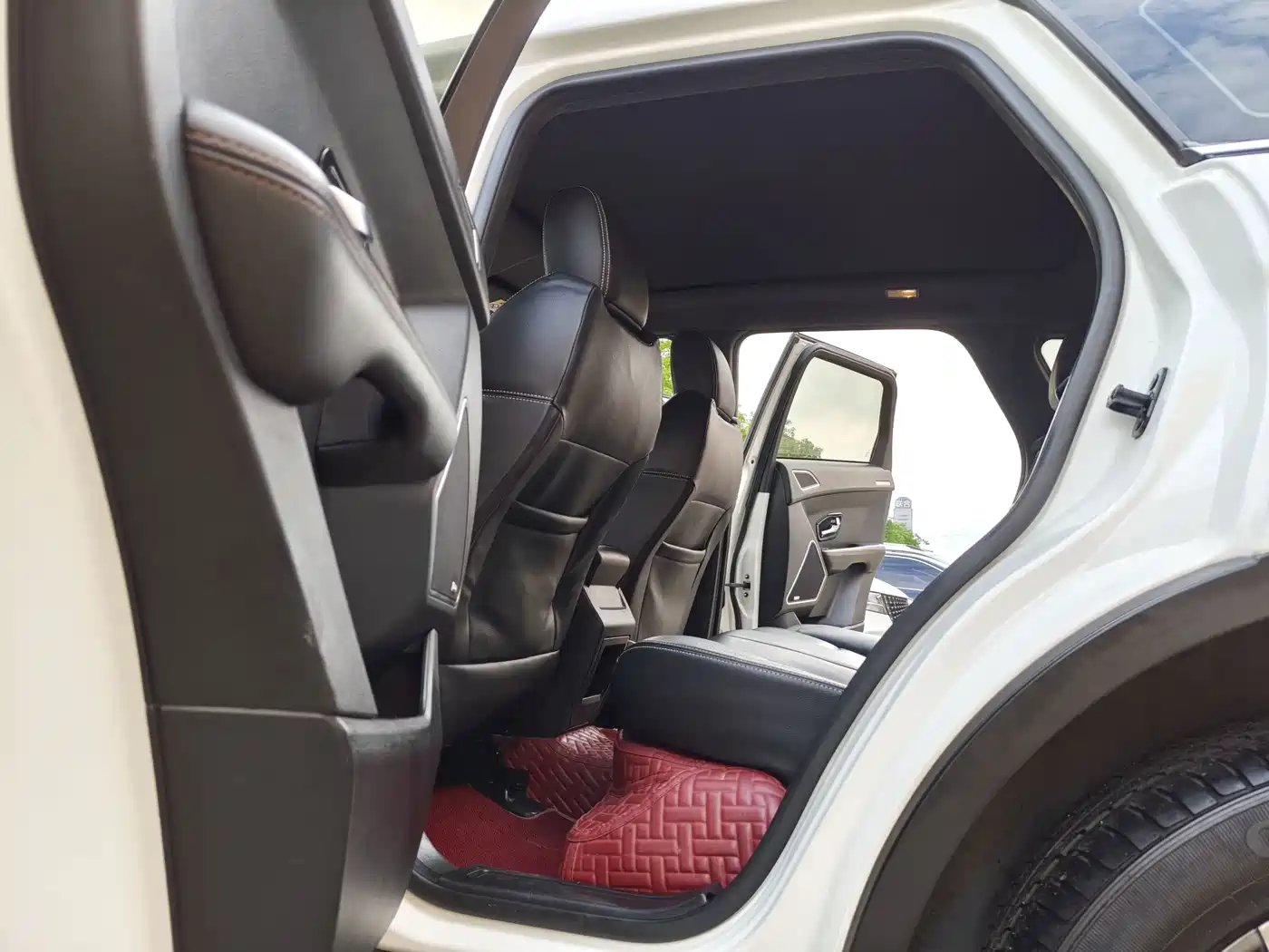 Landwind X7 2018 2018 Jinyue 1.5T Panorama Prestige