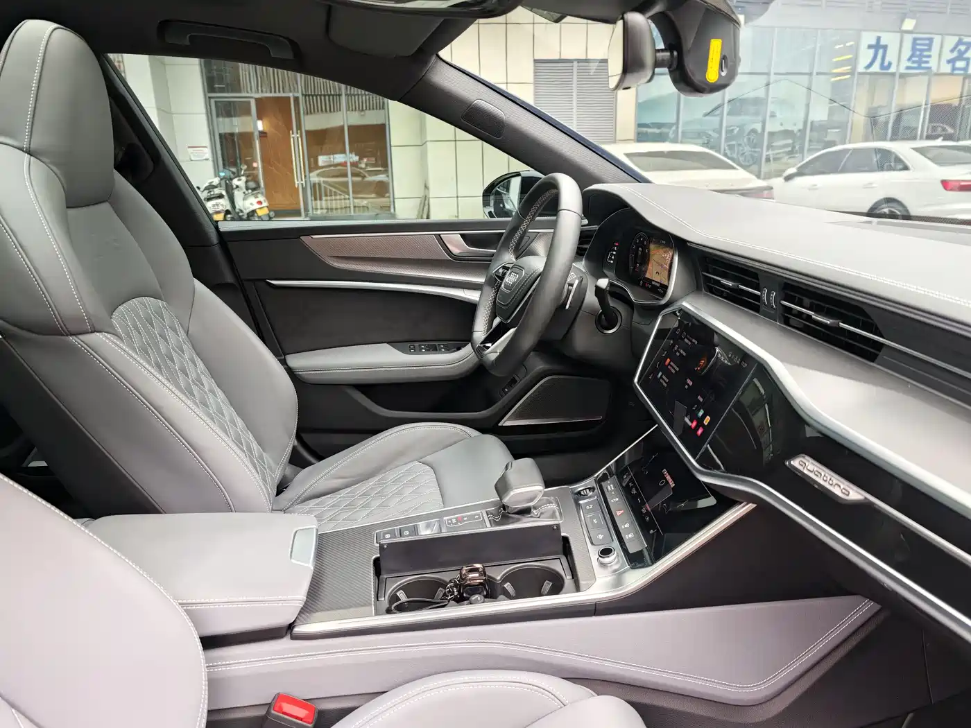 Audi A7L 2024 45 TFSI quattro RS Kit Racing Edition фото 21