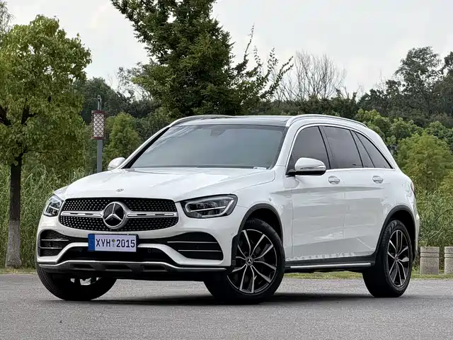 Mercedes-Benz GLC 2020 Facelift GLC 260 L 4MATIC Luxury — фото 1