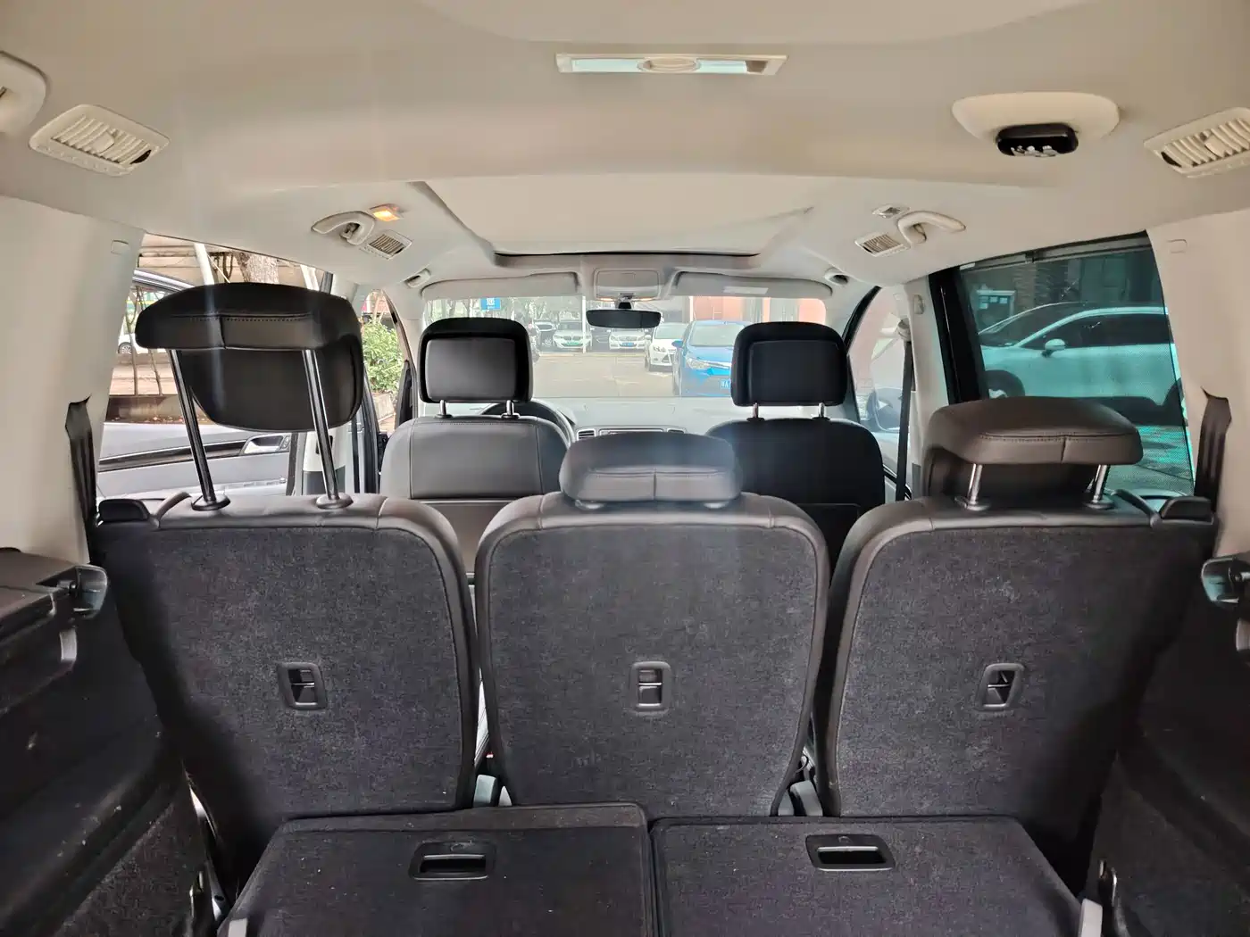 Фото 16 - Volkswagen Sharan