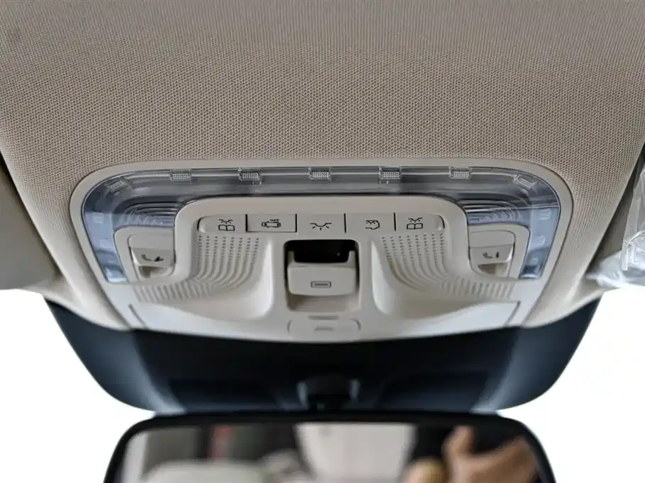 Mercedes-Benz V-Class 2021 V 260 Premium Edition фото 30