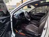 Photo 6 - Hyundai Elantra
