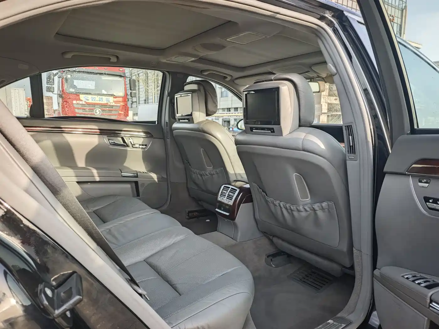 Mercedes-Benz S-Class 2008 Model S 350 L Luxury фото 12