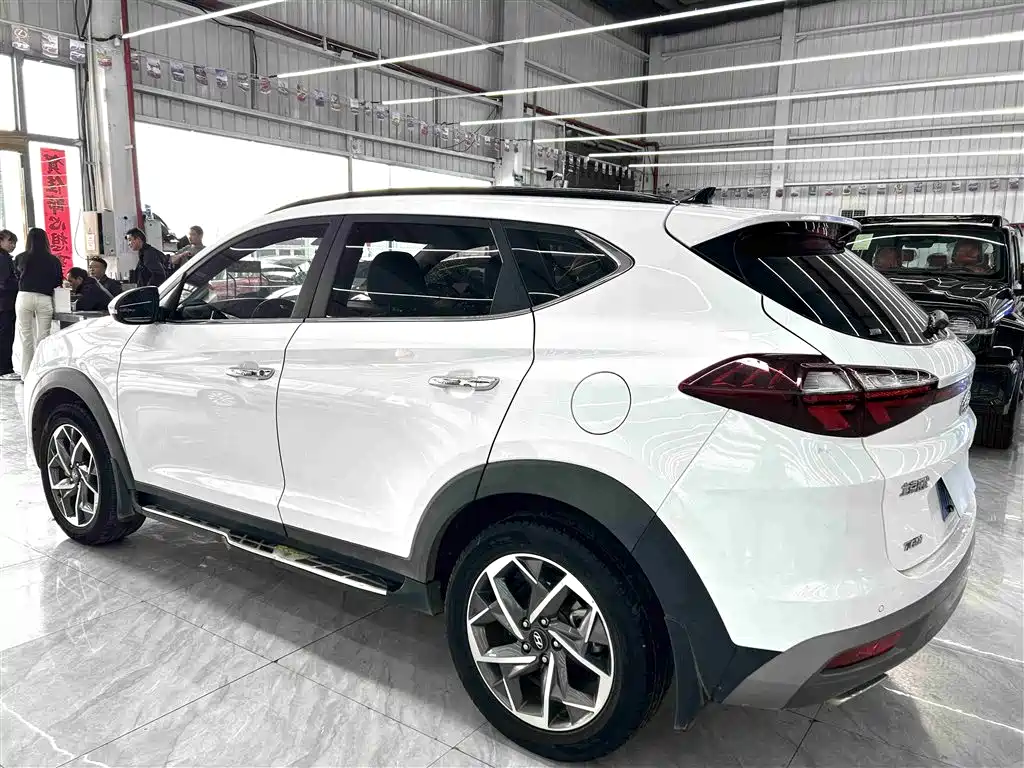 Hyundai Tucson 2020 280TGDi 2WD GLS Fashion (China VI) фото 10
