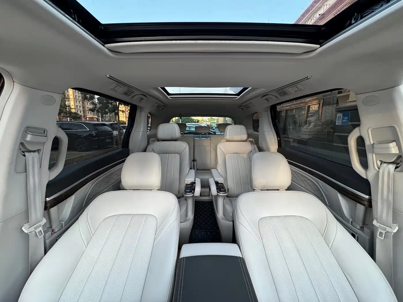 GAC Trumpchi Trumpchi M8 2018 320T Premium Edition фото 13