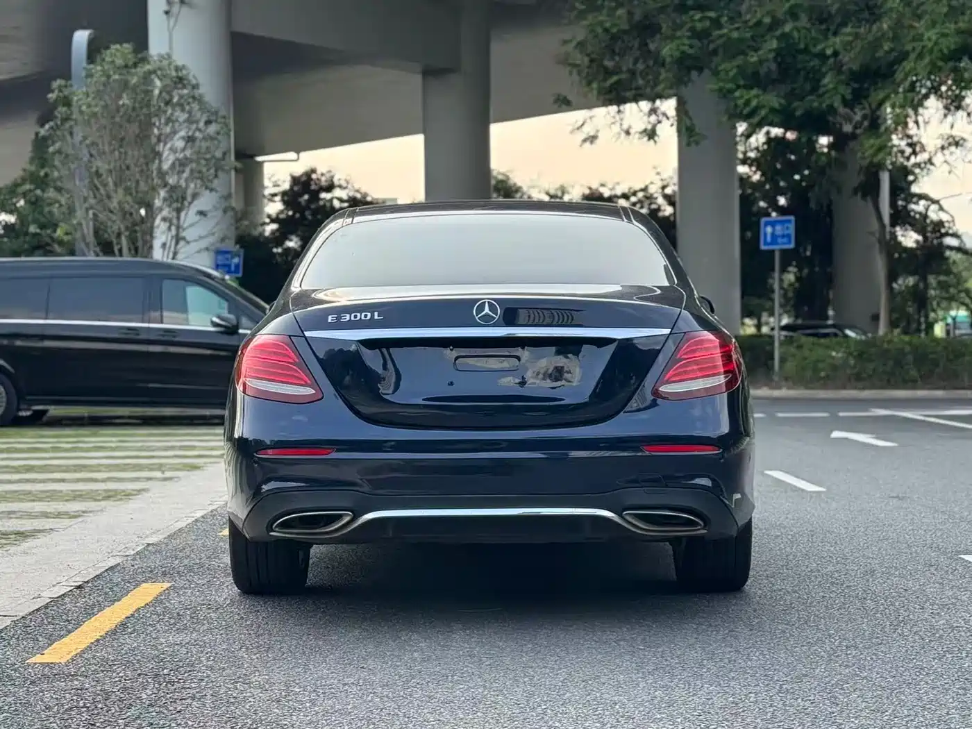 Mercedes-Benz E-Class 2020 Model E 260 L Sport фото 5