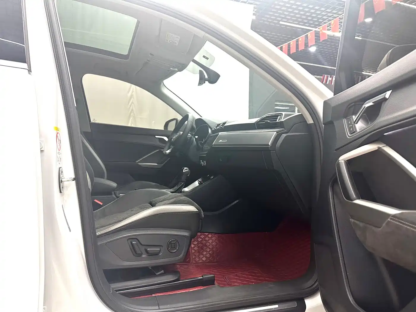 Audi Q3 2022 35 TFSI Fashion Dynamic фото 11
