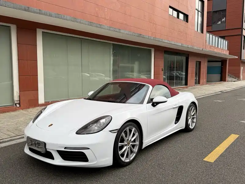 Porsche 718 2016 Boxster 2.0T фото 2