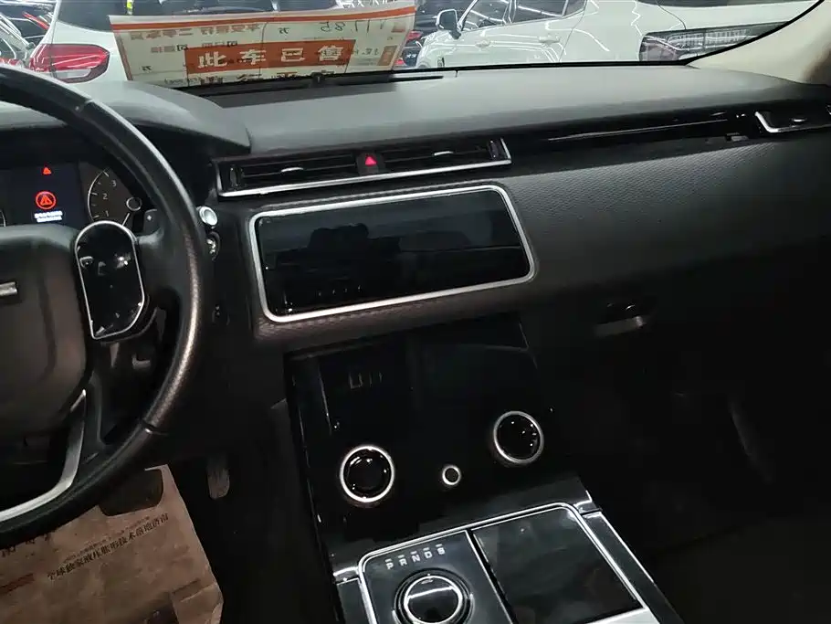 Land Rover Range Rover Velar 2020 P250 фото 13