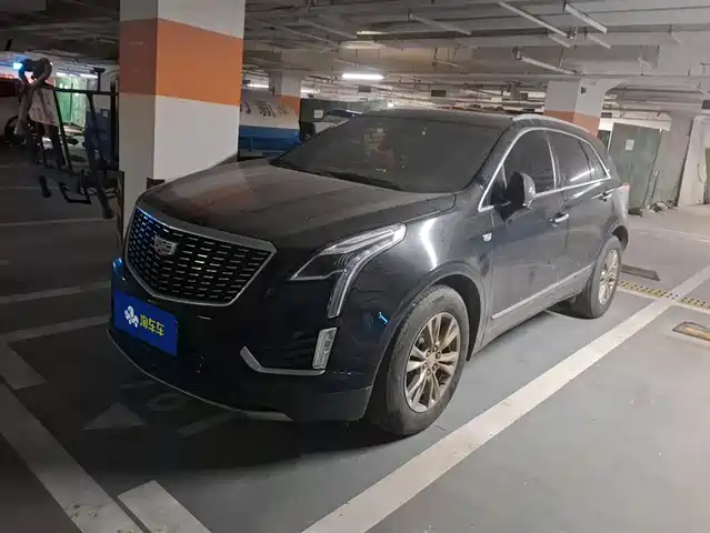 CADILLAC XT5