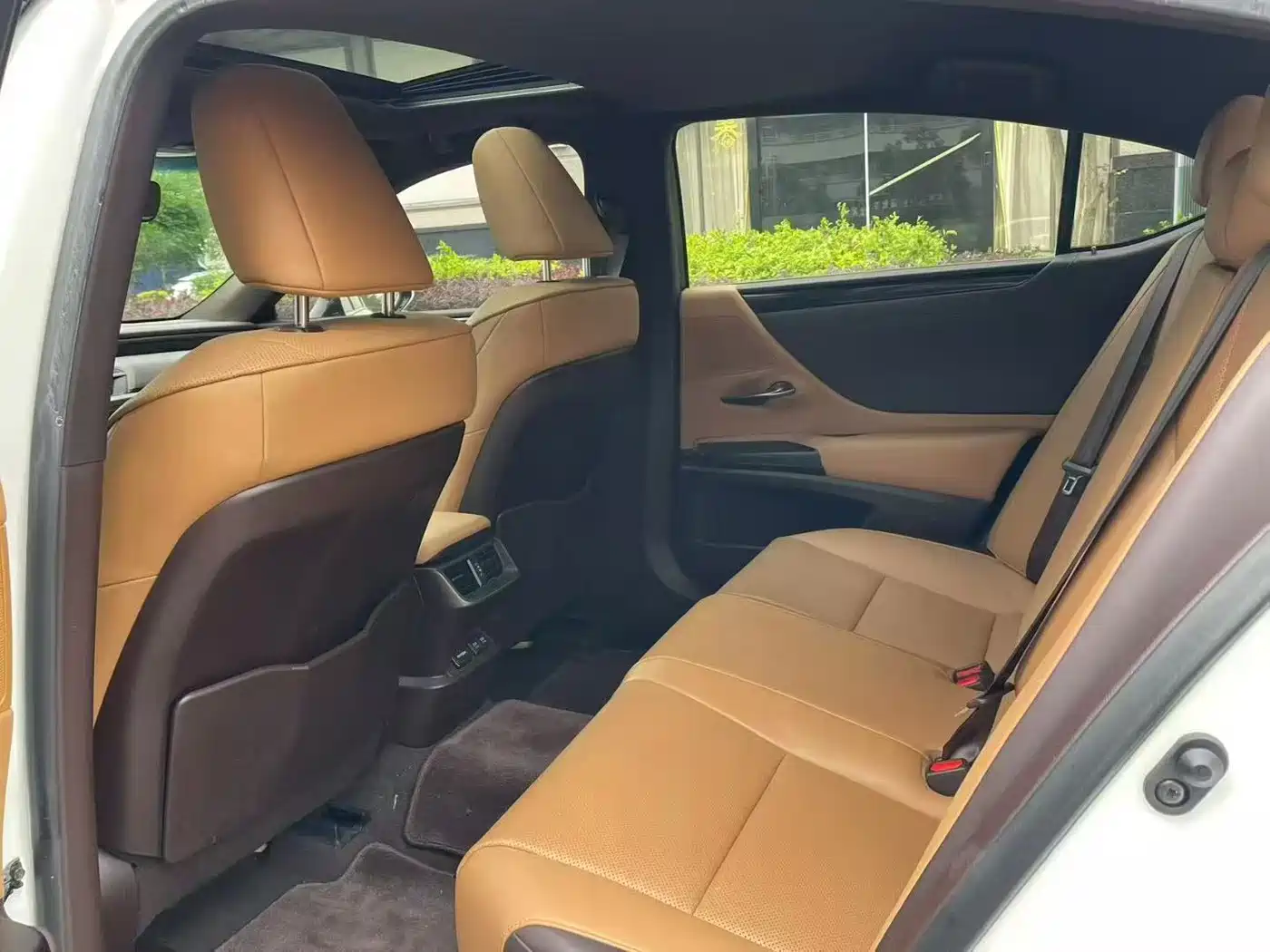 Lexus ES 2020 200 Excellence фото 6
