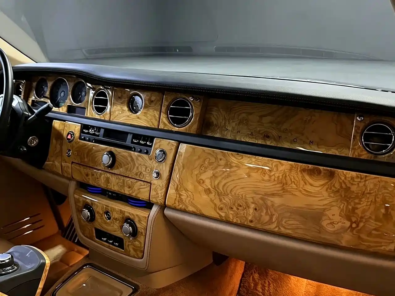 Rolls-Royce Phantom 2011 2006 6.7L Extended Wheelbase EWB