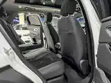 Фото 11 - Land Rover Range Rover Velar